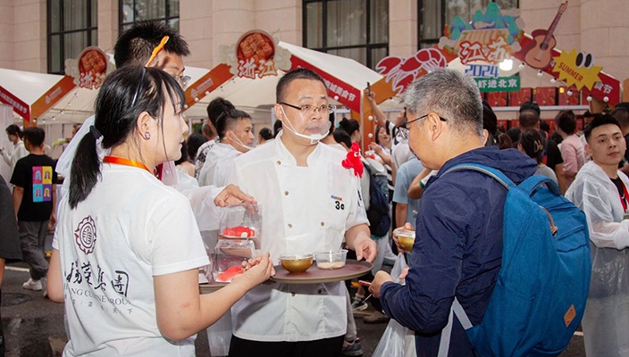 以食為媒，淮揚(yáng)菜品鑒堂受邀參展“北京國際美食薈”